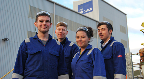 apprentices-at-fabricom